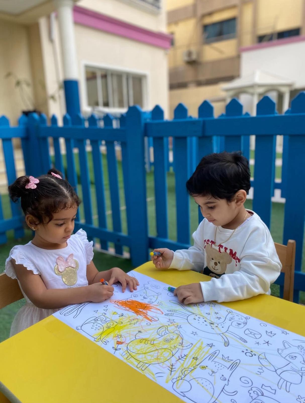 حضانة تطور رعاية الأطفال