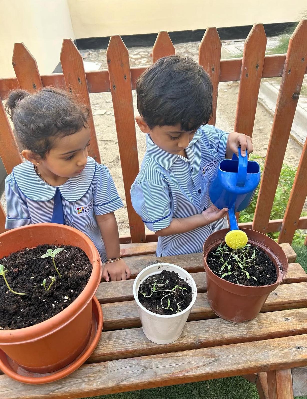 حضانة تطور رعاية الأطفال