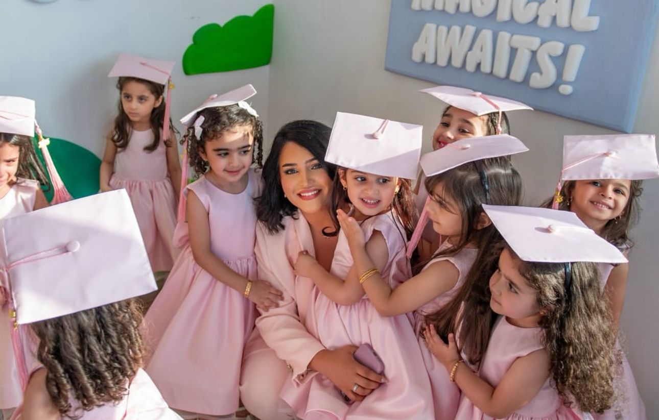 تعليم ومرح لرعاية الأطفال