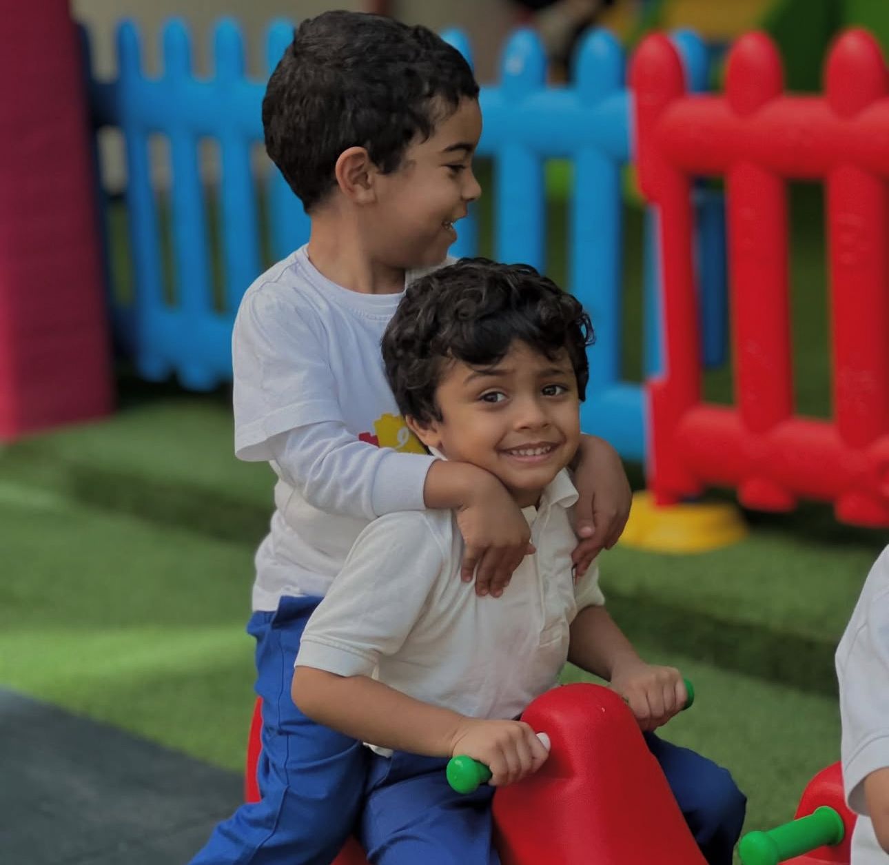 حضانة وروضة حروف