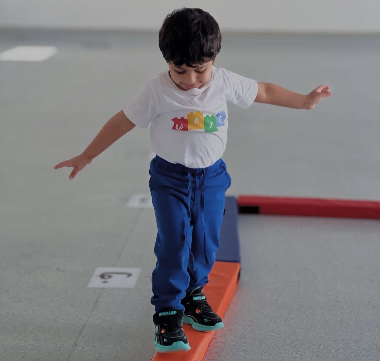 حضانة وروضة حروف