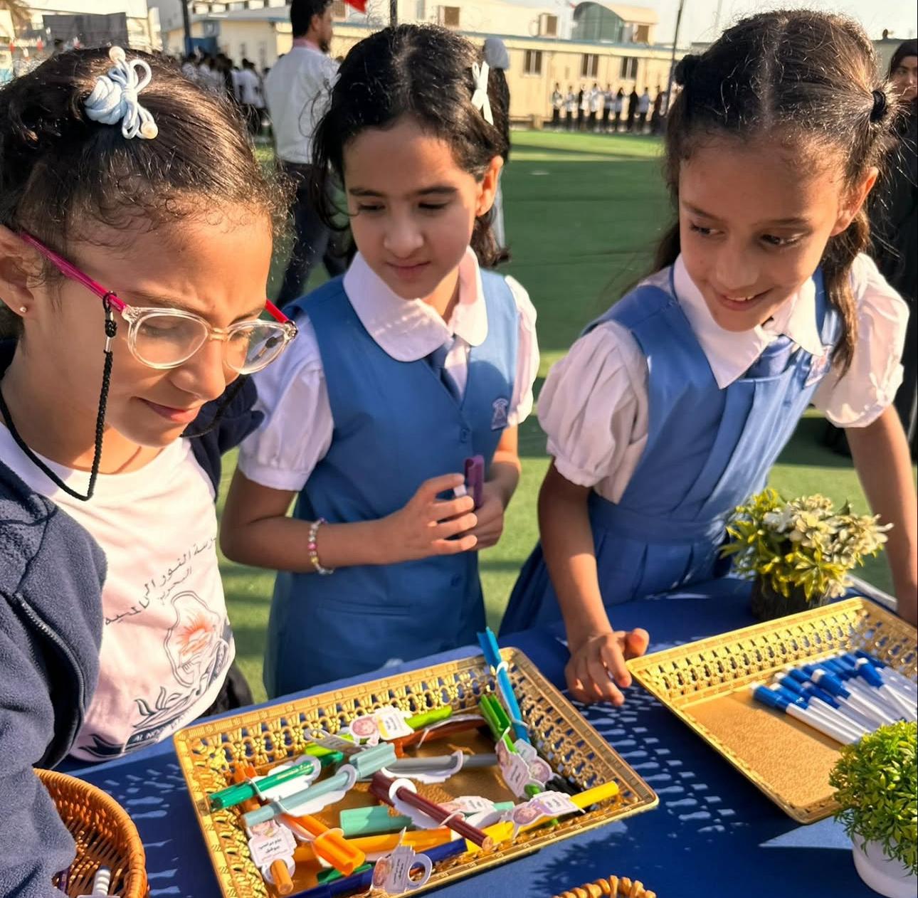 مدرسة النور العالمية